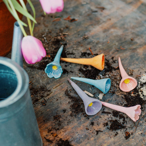 3pm Sat Apr 11th | Bee Cups