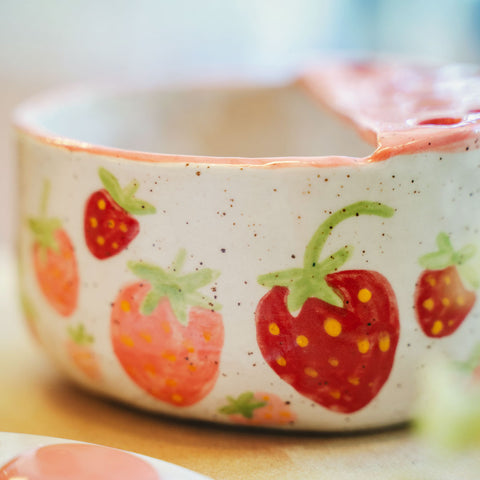 1pm Sat Aug 8th | Berry Patch Colander