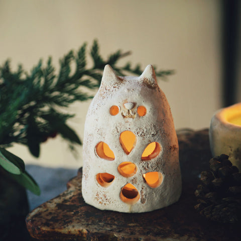 7pm Thu Feb 19th | Glow Therapy