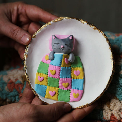 3pm Sat Mar 7th | Patchwork Sleeping Kitty Dish