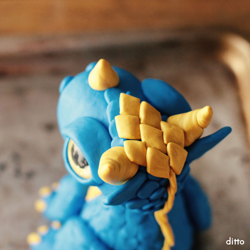 Sculpt &amp; Bake: Colossal Dragon Kit